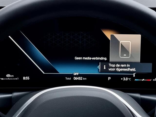 BMW 3-SERIE Touring 330i M Sport Automaat / Trekhaak (Elektrisch) / Elektr. Achterklep / Cruise Control Adaptief / Lederen Bekleding /