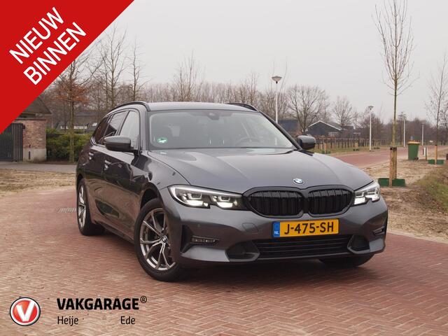 BMW 3-SERIE Touring 318i Executive Edition | Apple Carplay | Cruise Control | Sfeerverlichting | Parkeersensoren |