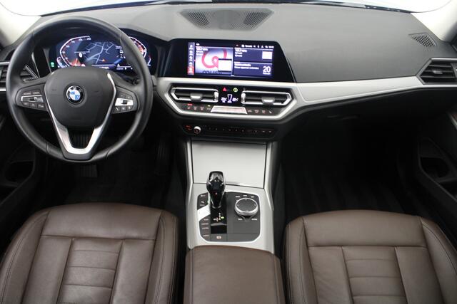 BMW 3-SERIE 318i Executive Edition |Org NL|Leder|Stoelverwarming|
