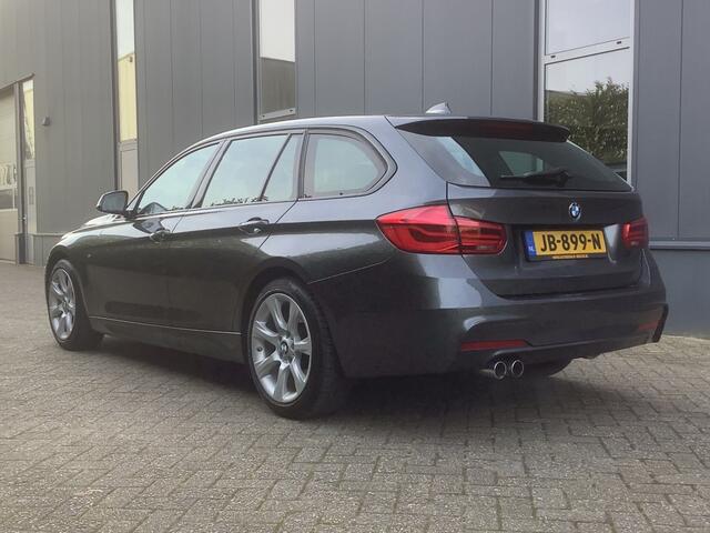 BMW 3-SERIE Touring 330i X-Drive Aut. M-Sport