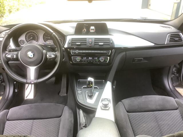 BMW 3-SERIE Touring 330i X-Drive Aut. M-Sport