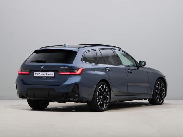 BMW 3-SERIE Touring 330e M-Sport