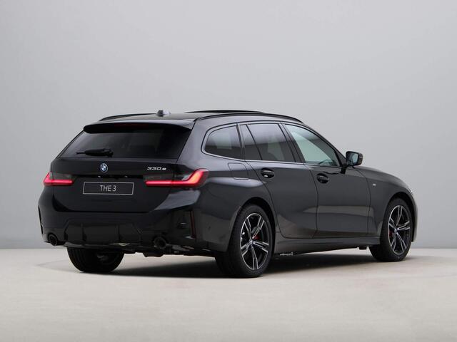 BMW 3-SERIE Touring 330e