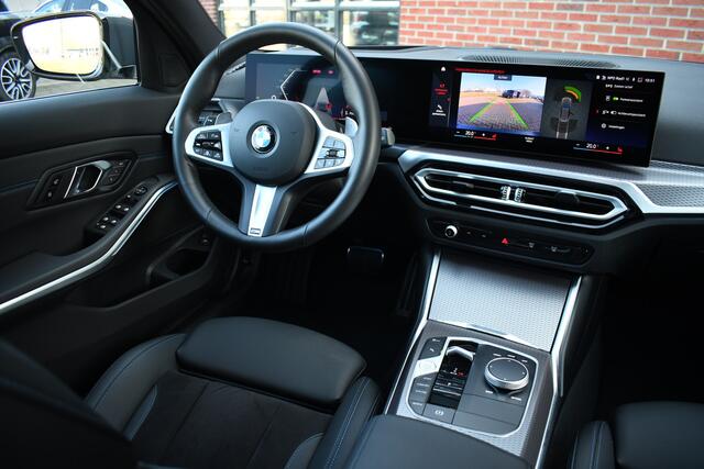 BMW 3-SERIE Touring 320d M-Sport Pano ACC El-zetels Dravit Adp-onderstel Adp-LED