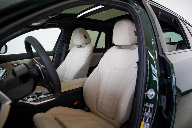 BMW 3-SERIE Touring 330e M Sportpakket Individual Aut.