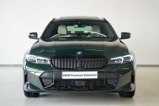 BMW 3-SERIE Touring 330e M Sportpakket Individual Aut.