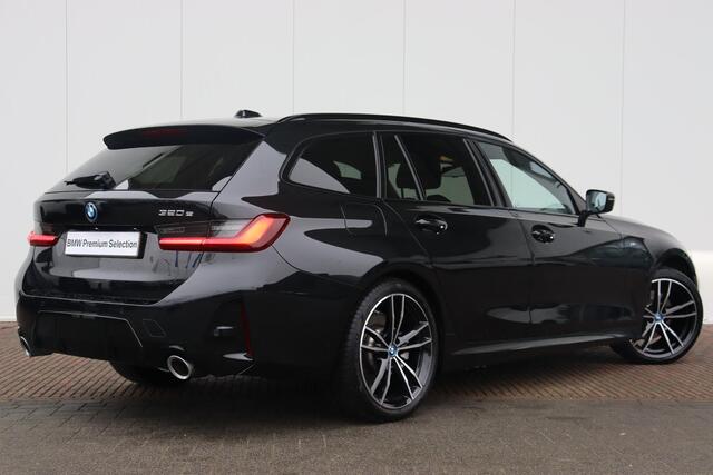 BMW 3-SERIE Touring 320e M-Sportpakket / HIFI / Panoramadak / 18 '' /