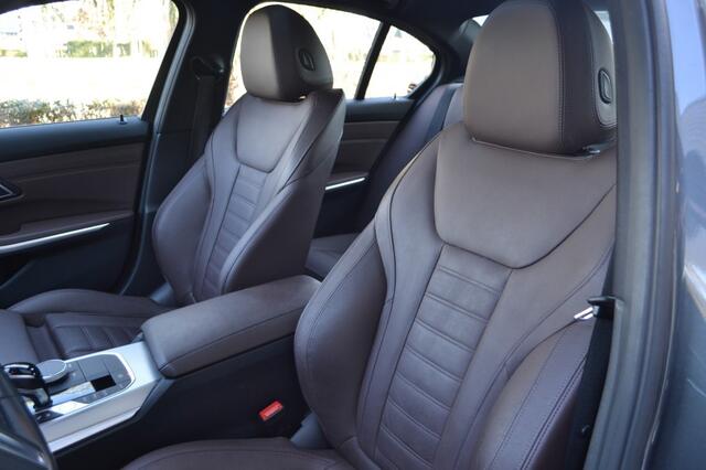 BMW 3-SERIE 320e M-Sport / Pano / Keyless