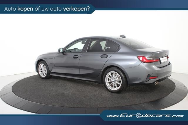 BMW 3-SERIE 330e Business Edition Plus*1ste Eigenaar*Navigatie*Leer