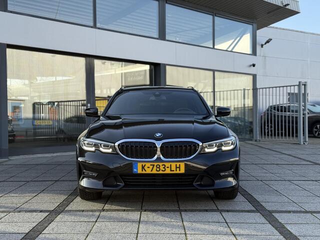 BMW 3-SERIE Touring 318i Aut. High Executive Ed. | Live Cockpit | Apple Carplay | Trekhaak |