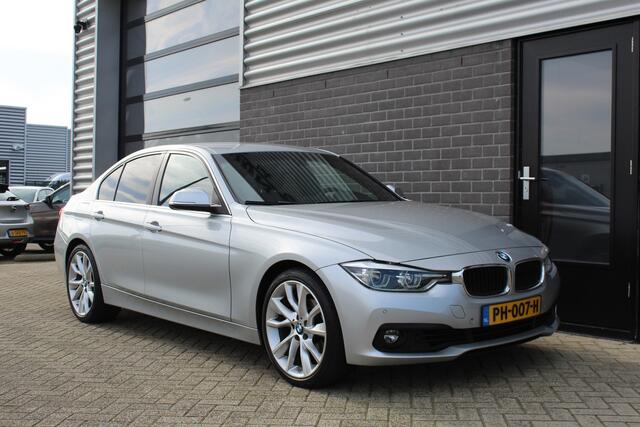 BMW 3-SERIE 320i Corporate Lease Executive / Navigatie / N.A.P.