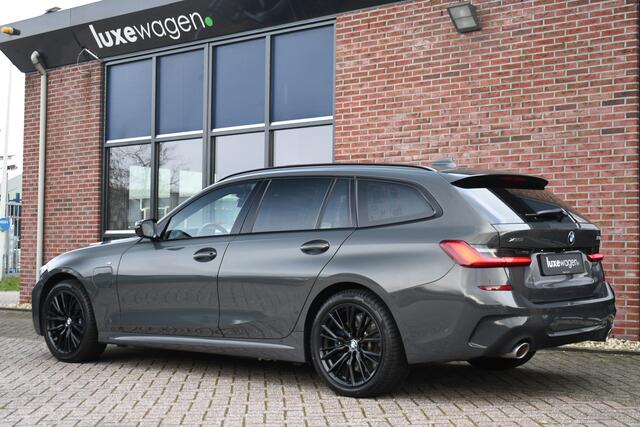 BMW 3-SERIE Touring 330e xDrive M-Sport Pano HUD El-zetels Adp-demping Camera