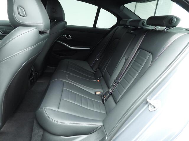 BMW 3-SERIE Sedan 320e M-Sportpakket Pro / Leder / LED / Getint glas / Harman-Kardon / Driving assist / Alu wielen 19 inch