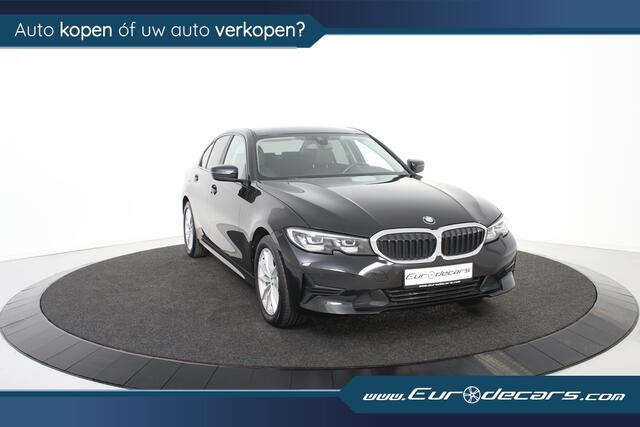 BMW 3-SERIE 330e*1ste Eigenaar*Leer*Navigatie*Parkassist*Carplay