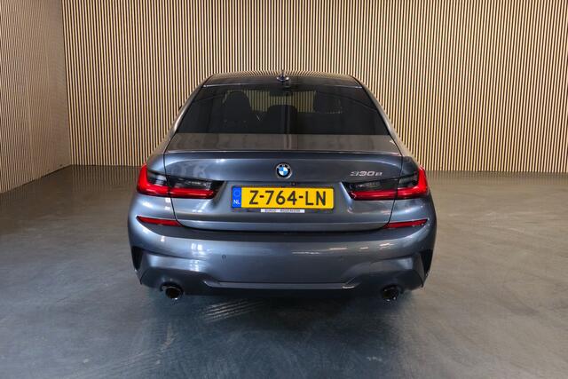 BMW 3-SERIE 330e High Executive M-sport - Apple carplay/Android Auto - Stoelverwarming