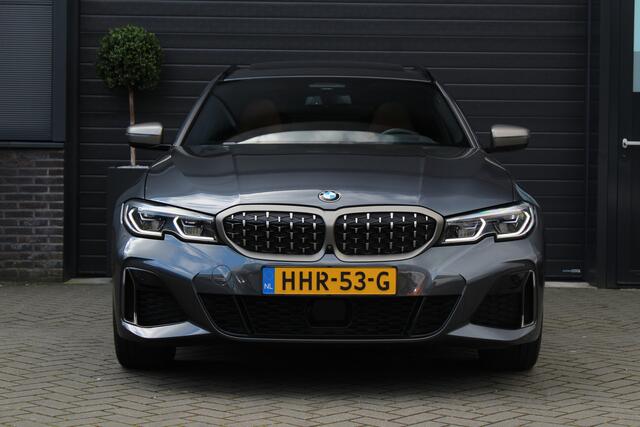 BMW 3-SERIE Touring M340i xDrive High Executive | Pano | M Stoelen | 360 Camera