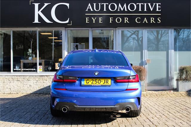 BMW 3-SERIE 320i High M-Sport | HuD | Sfeer | 20'' |