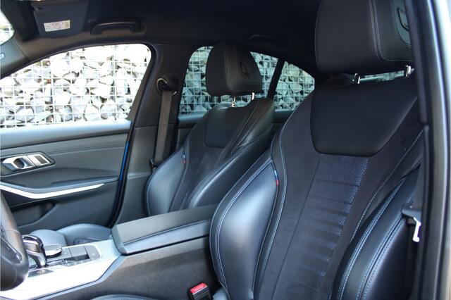 BMW 3-SERIE 320i High M-Sport | HuD | Sfeer | 20'' |