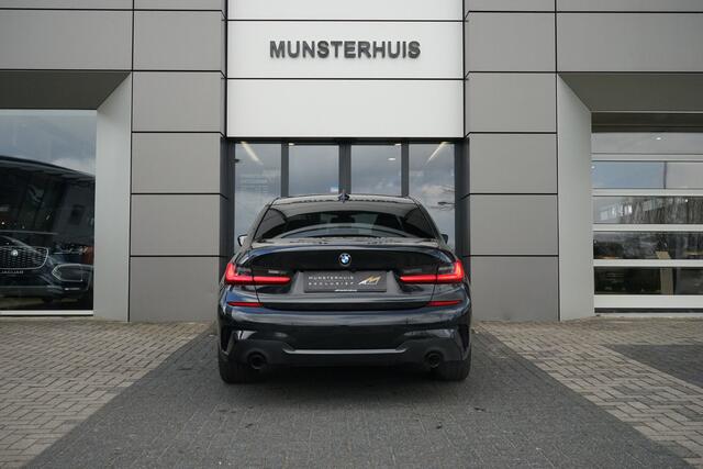BMW 3-SERIE 320i High Executive Edition | Head-up display | Schuif/Kantel dak |