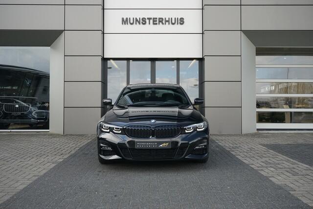 BMW 3-SERIE 320i High Executive Edition | Head-up display | Schuif/Kantel dak |