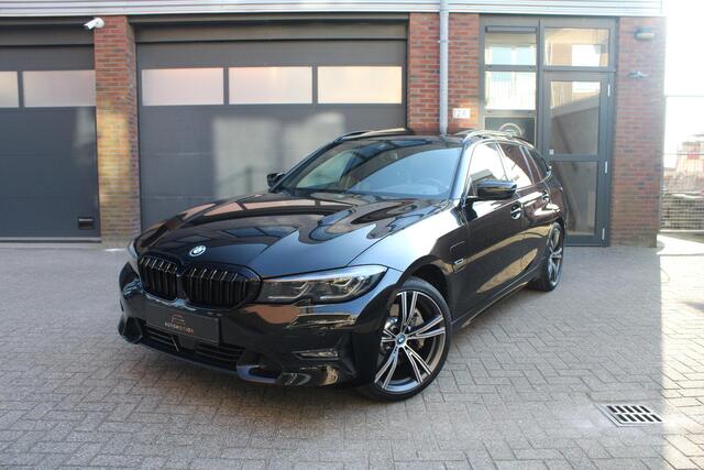 BMW 3-SERIE Touring 330E XDRIVE TOURING | Pano | Camera