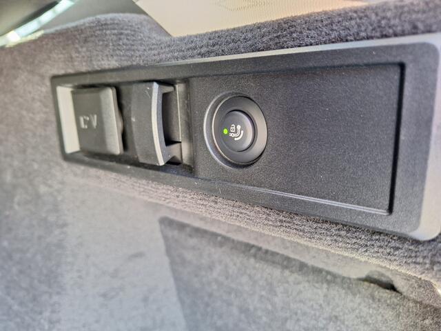 BMW 3-SERIE Touring 330e Sportline Plug In Hybrid PHEV | Trekhaak af Fabriek | Adaptive Cruise Control | 360 Camera |Head Up | Sportstoelen Verwarmd | Carplay | Keyless | Virtual | BLIS | Navi Full Map |