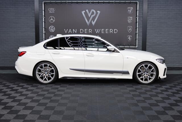 BMW 3-SERIE 320i Executive Edition | Ned. Auto | 20 Inch M Performance velgen | M Performance Optiek | CarPlay |