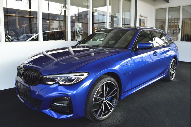 BMW 3-SERIE Touring 330e Hybride M-Sportedition | M-Stoelen | Vol !!