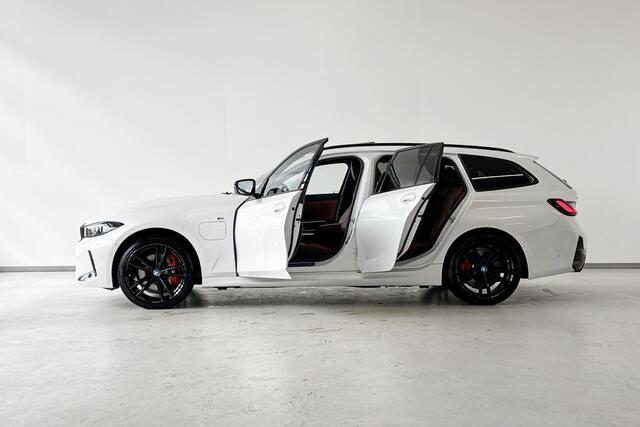 BMW 3-SERIE Touring 330e xDrive Innovation Pack M Sportpakket Pro Aut. - Verwacht: April 2025