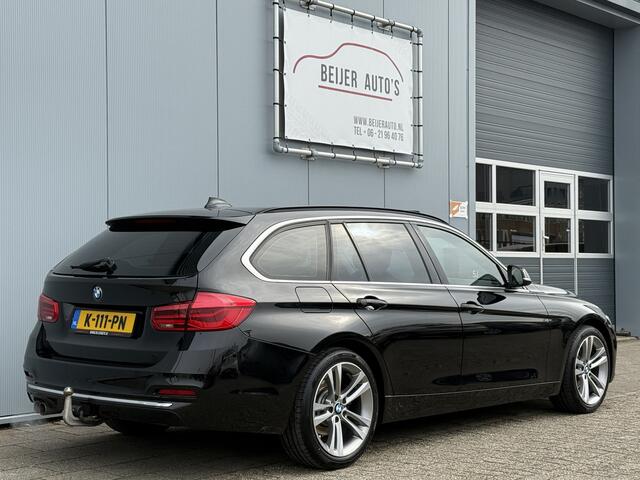 BMW 3-SERIE Touring 320i High Executive Pano/Trekhaak/Automaat.
