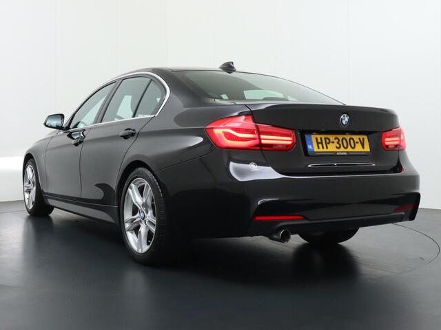 BMW 3-SERIE 318i M Sport Navigatie NL Auto