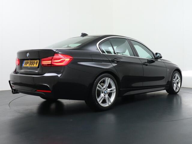 BMW 3-SERIE 318i M Sport Navigatie NL Auto