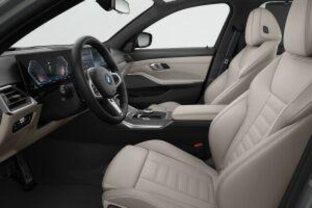 BMW 3-SERIE Touring 330e Innovation Pack M Sportpakket Pro Aut.