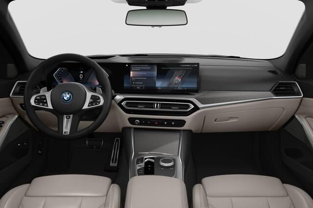 BMW 3-SERIE Touring 330e Innovation Pack M Sportpakket Pro Aut.