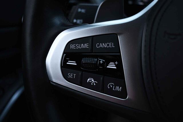 BMW 3-SERIE Touring 320e M-Sport ACC HUD Sfeer Camera HiFi Stuurverw