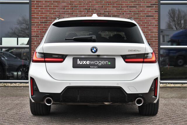 BMW 3-SERIE Touring 330e M-Sport Pano ACC Trekh HUD El-zetel Adp-onderstel