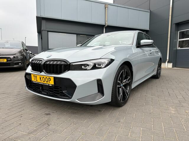 BMW 3-SERIE 320i M-Sport Automaat 184 PK Camera