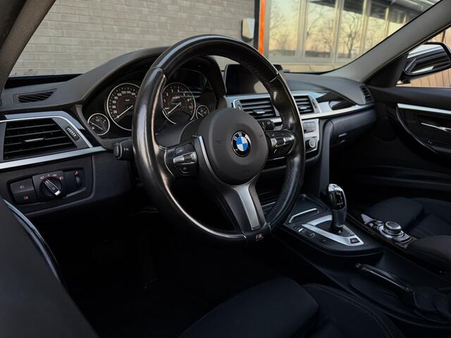 BMW 3-SERIE [F30] 330e Iperformance Sport Line l Pano l LED-koplampen l Sportstoelen