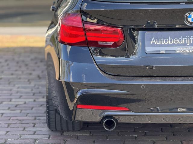 BMW 3-SERIE Touring 318i M Sport Edition Leer | Stoelverwarming | Cruise control