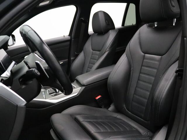 BMW 3-SERIE Touring 330e High Executive AUTOMAAT Camera | Climate | Leder | Navi | Panoramadak | Parksens. | 18" Velgen