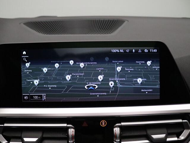 BMW 3-SERIE Touring 330e High Executive AUTOMAAT Camera | Climate | Leder | Navi | Panoramadak | Parksens. | 18" Velgen