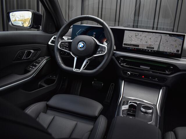 BMW 3-SERIE Touring 330e xDRIVE | M-SPORT | FACELIFT | ACCU 19,5 kWh | COMFORT ACCESS | TREKHAAK | AMBIANCE INTERIEUR | ACTIVE CRUISE | 360 CAMERA | DAB+ | HIFI SOUND | HEAD-UP