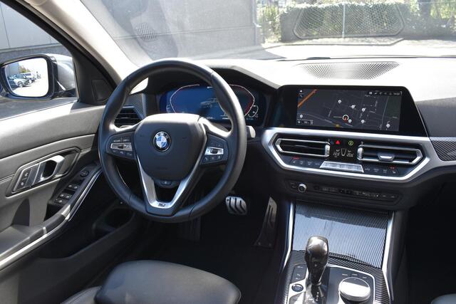 BMW 3-SERIE Touring 330e Business Edition Plus 62.000KM 2021 vol vele opties 292pk in zeer nette staat