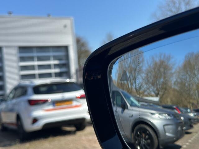 BMW 3-SERIE Touring 330e xDrive M Sport | Stuurverw | Trekhaak | Camera | Leder