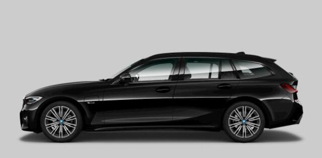 BMW 3-SERIE Touring 330e Business Edition Plus M Sport - Panoramadak - Comfort Access - Parking Assistant - Cruise control - Active Guard Plus - Head Up - Hifi - Automatisch dimmende binnen/buitenspiegel -