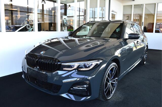 BMW 3-SERIE Touring 330e xDrive Hybride M-Sportedition | Dravitgrau !