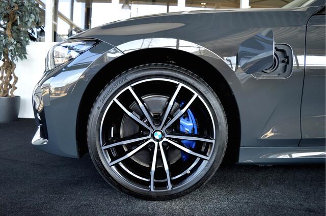 BMW 3-SERIE Touring 330e xDrive Hybride M-Sportedition | Dravitgrau !