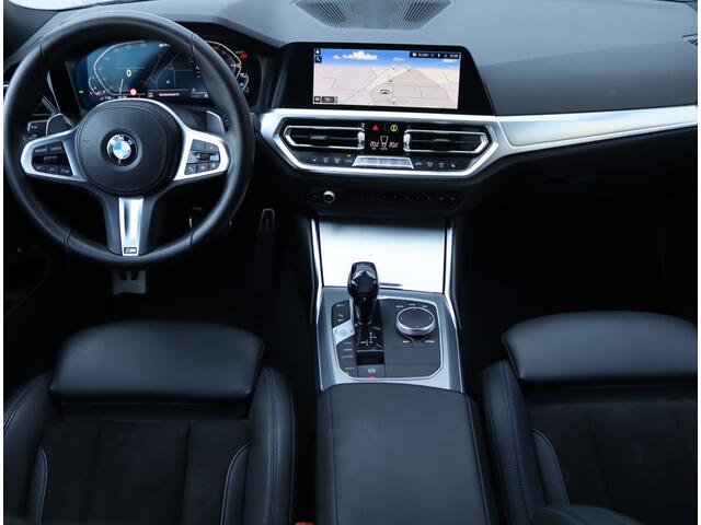 BMW 3-SERIE Touring 330e M-sport | Harman / Kardon | Parkeercamera | LED