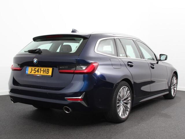 BMW 3-SERIE Touring 318i High Executive Edition Leder Navigatie Apple Carplay/Android Auto Camera Parkeersensoren Virtual Cockpit Stoelverwarming Cruise Control Ledverlichting Getinte ramen Climate Control
