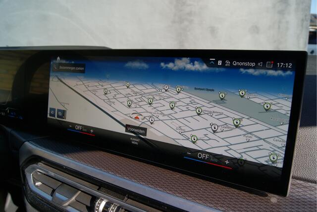 BMW 3-SERIE Touring 330e 292PK M-Sport Panoramadak/Camera/Hifi/19Inch/HUD